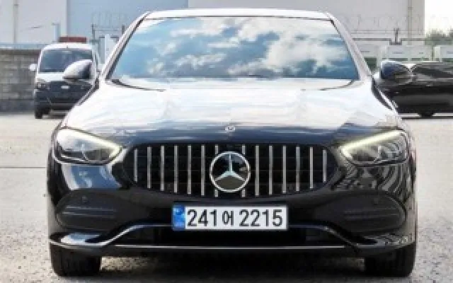 수원자동차싸게사는법 C클래스 W206 C200 매물 사진 8 - 2022/12 45,246km