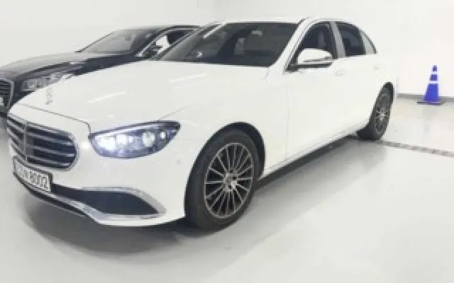 수원자동차싸게사는법 E-클래스 W213 E250 익스클루시브 매물 사진 16 - 2022/08 52,904km