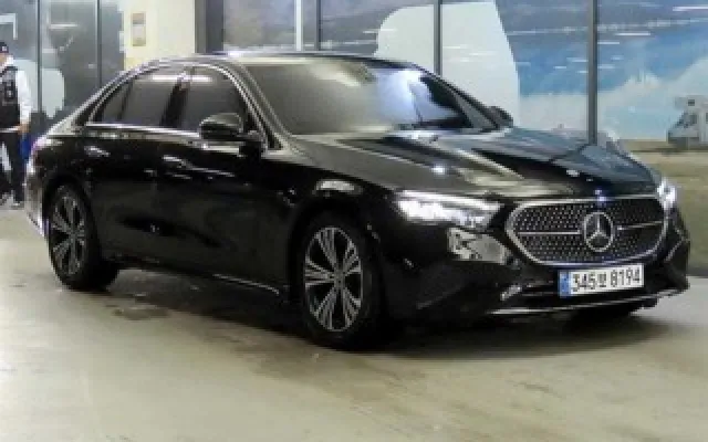 수원자동차싸게사는법 E-클래스 W214 E200 매물 사진 10 - 2024/06 33,466km